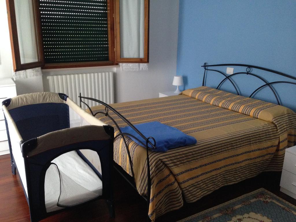 B&B San Bartolo Pesaro Pokoj fotografie